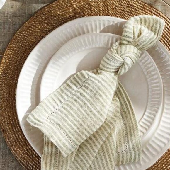 Prim Napkins | 2 pack - Picture 1 of 3